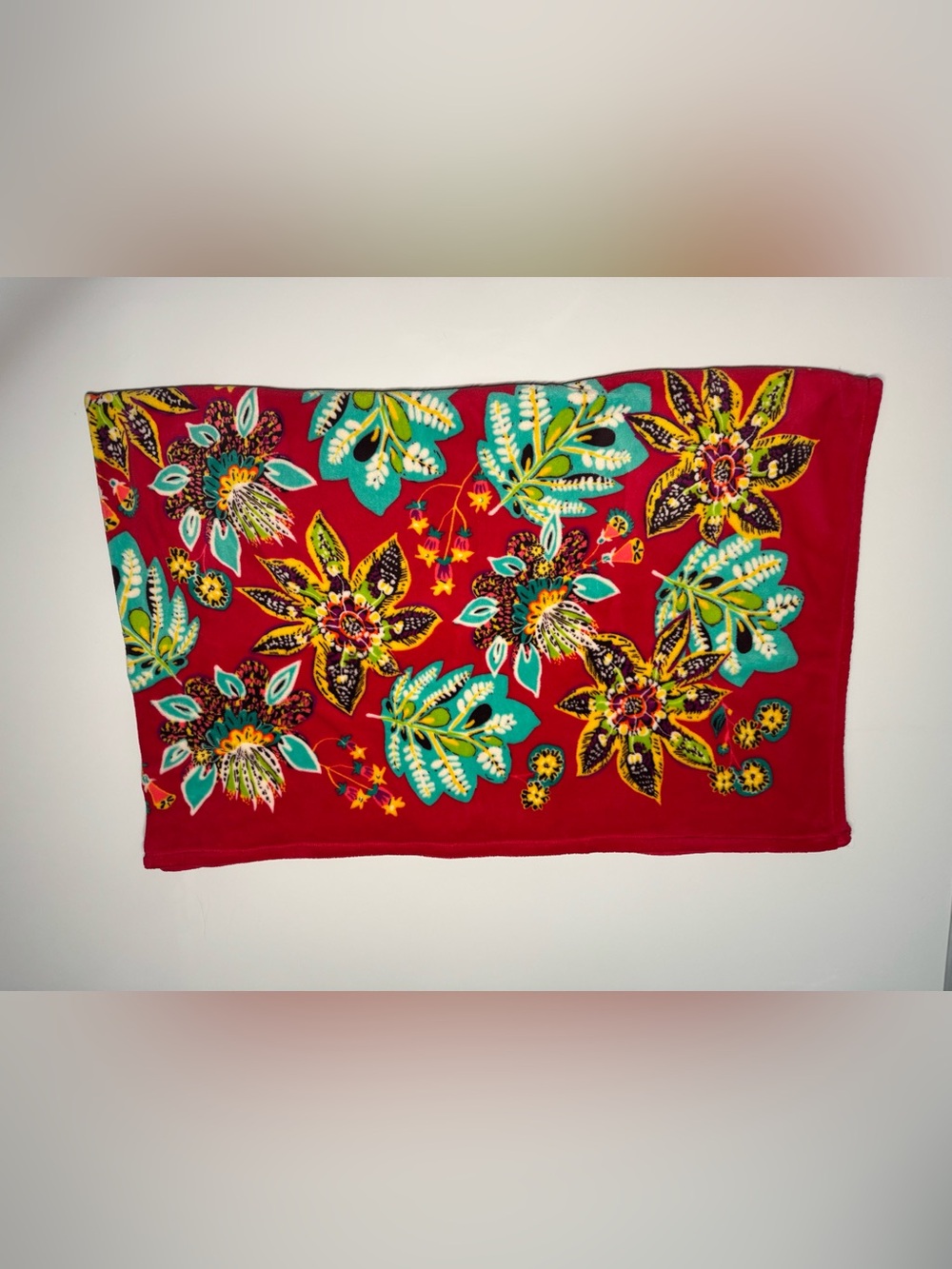 Vera Bradley Rumba Plush Throw Blanket 80 x 50 Red Floral Fleece